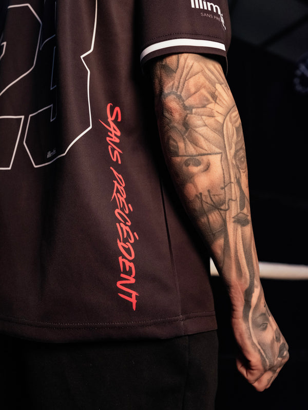 BLACK/WHITE/RED — BOKSHUIS X ILLIMITÉ® 23 SERIES
